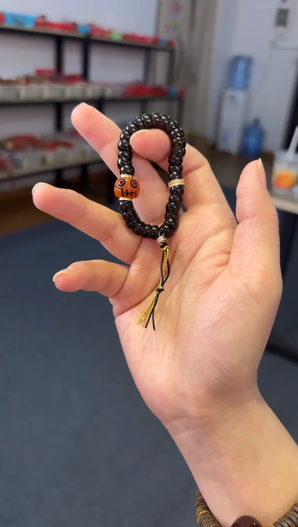 吊坠菩提根/象牙果 7mm椰蒂大肠【手捻 】