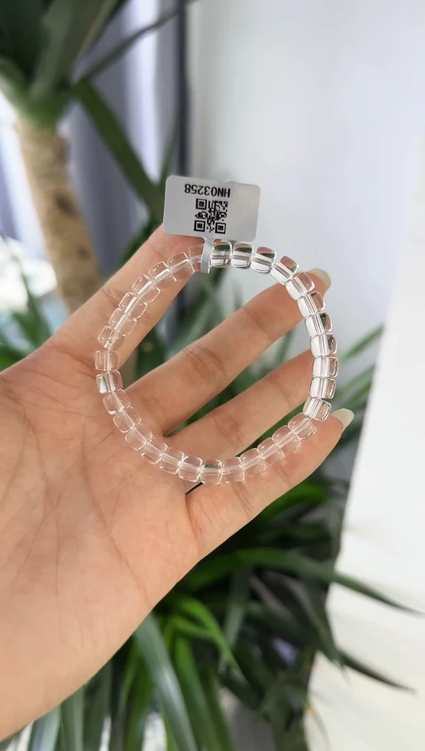 水晶手串未镶嵌手串