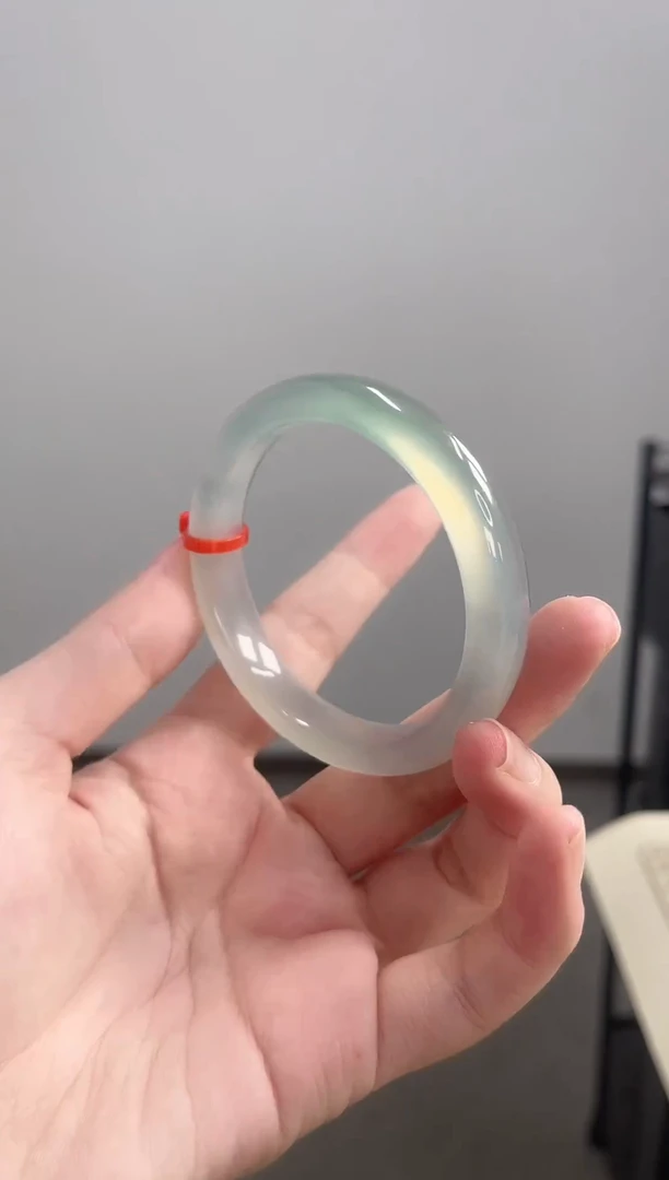 手镯玛瑙/玉髓未镶嵌53-54正圈