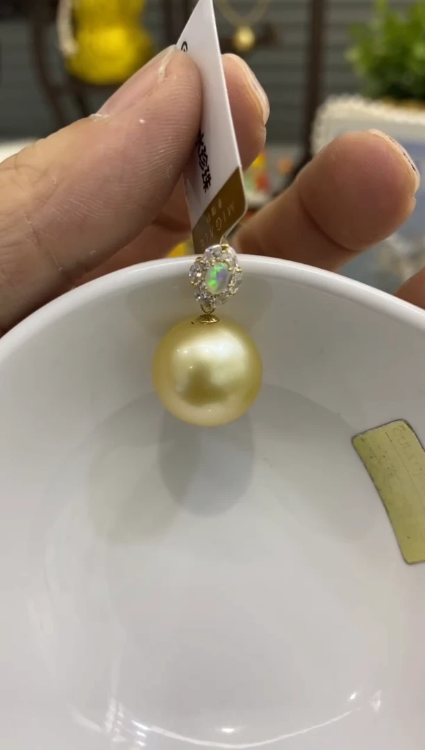 【闪购商品】海水珍珠BG18K金镶嵌珍珠吊坠送肖邦金链@@c658
