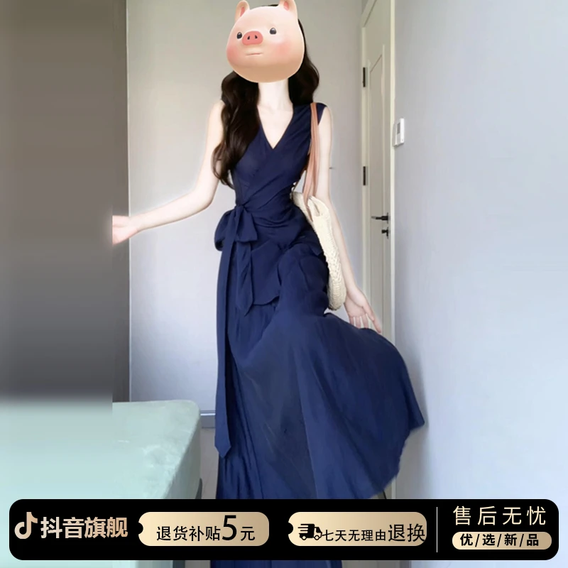 法式蓝色v领连衣裙子女夏季2025新款收腰显瘦高级感无袖背心长裙