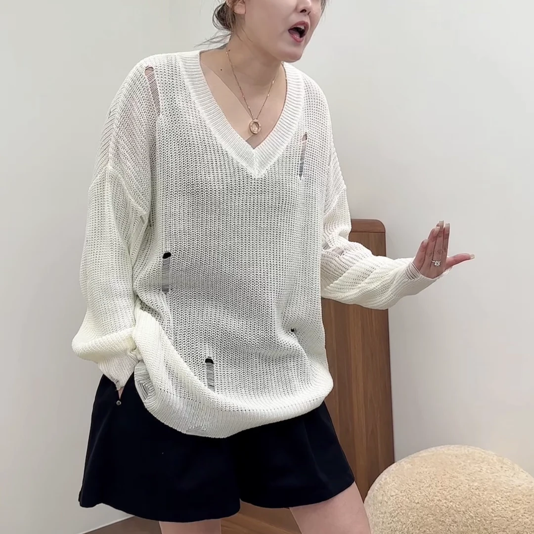 【林南南】 V领破洞毛衣长袖时尚休闲百搭宽松简约676156