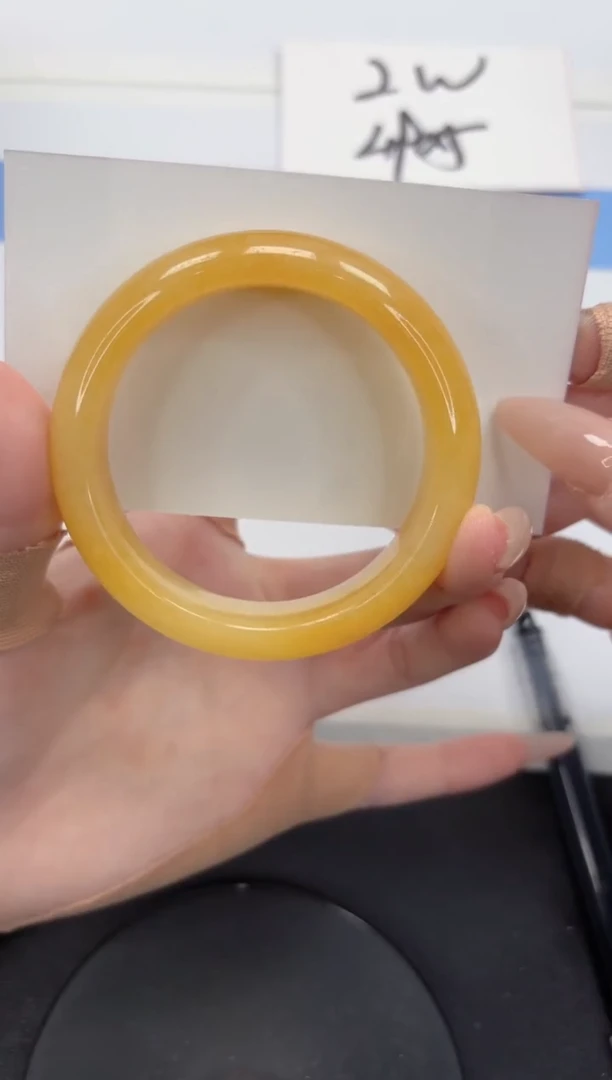 【闪购商品】石英质玉手镯未镶嵌A58-55.2