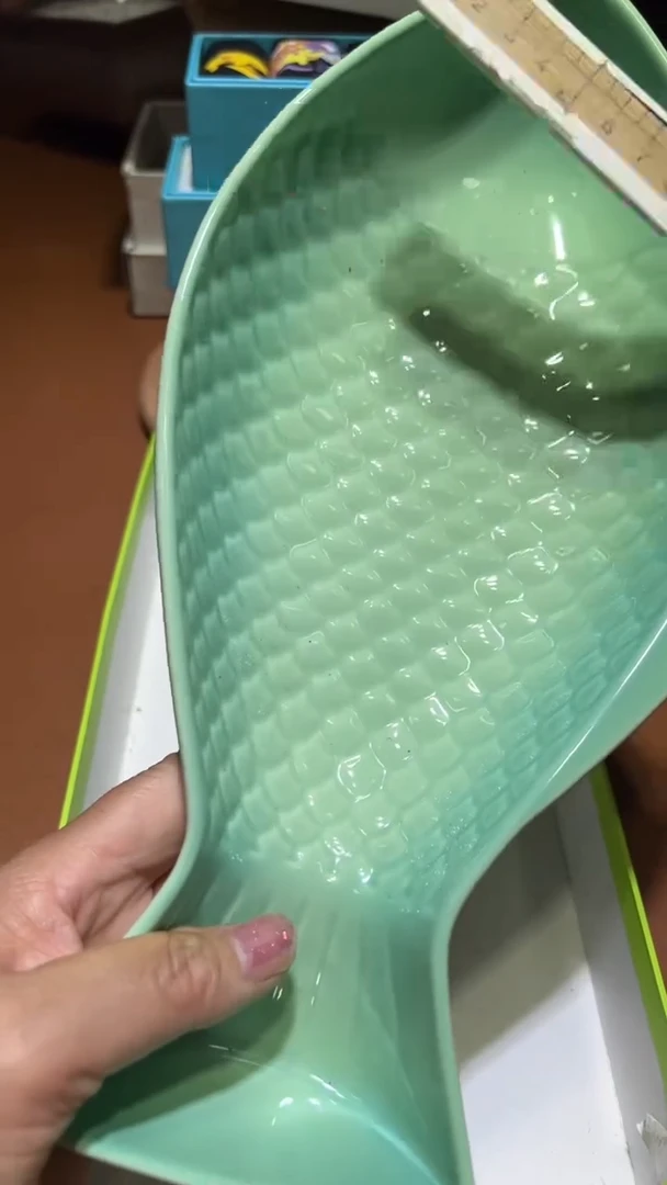 瓷片碗碟好物一件不留@@1