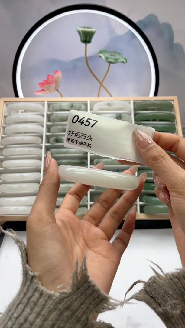 未镶嵌手镯石英质玉瑕0457