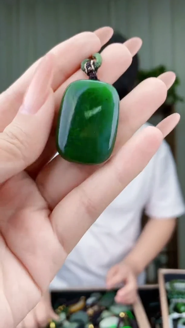 未镶嵌和田玉挂件拍一发一，多样性发货！
