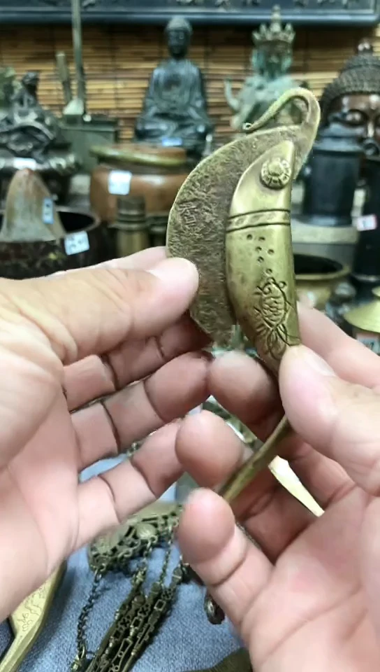 鸿兴工艺摆件把件铜鱼刀