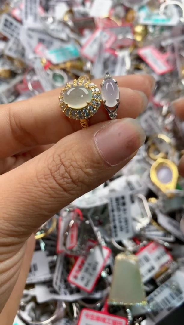 银S925镶嵌戒指翡翠999    10