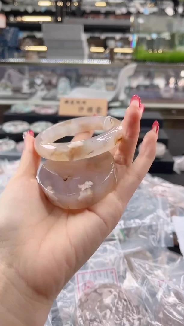 未镶嵌手镯石英质玉61圈口 （赠品镯心）3688086