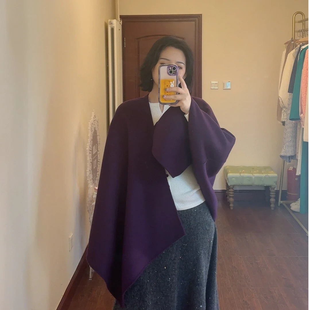 玉兰悠悠2024新款秋冬深紫双面呢斗篷宽松中长款一片式羊绒披肩女