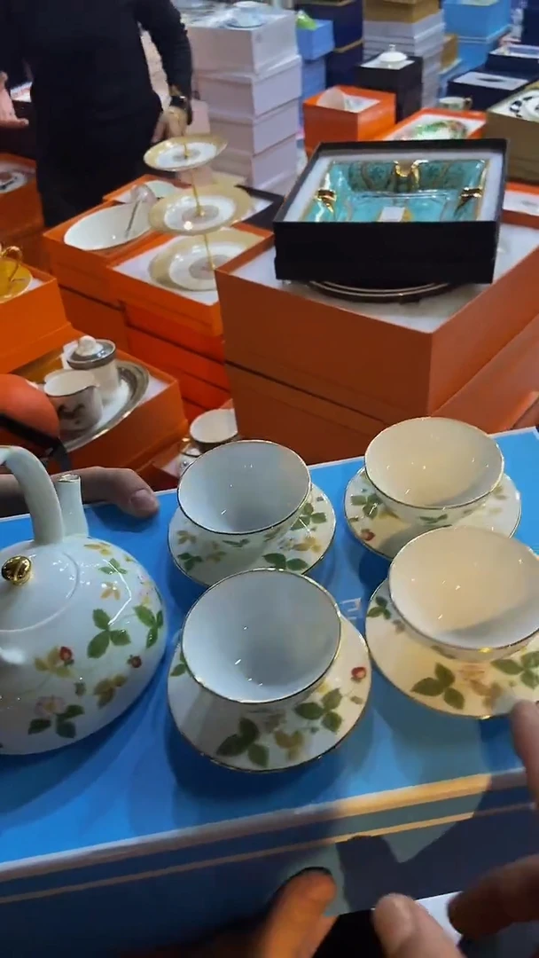 【闪购商品】鸿辉家品牌瓷器，京东包邮！