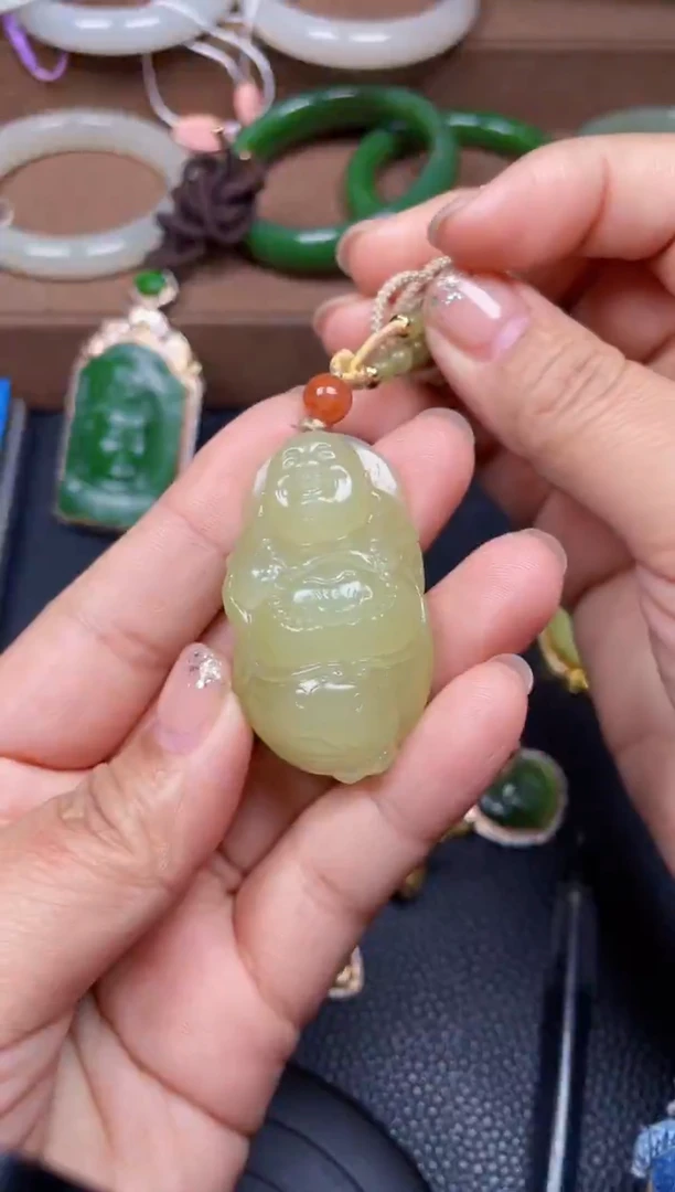 颈饰未镶嵌和田玉F27