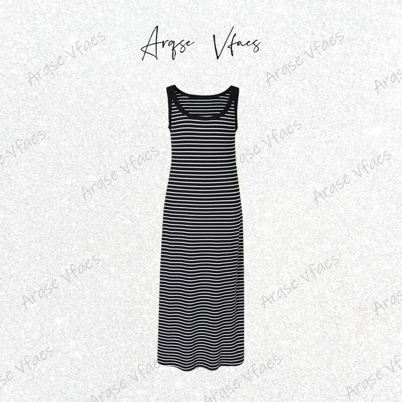25年夏新款艾家宽松显瘦横条纹吊带连衣裙-40439021