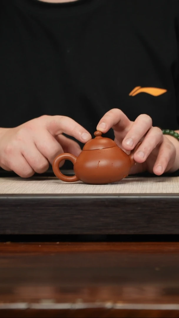 【闪购商品】紫砂茶壶朱泥梨型