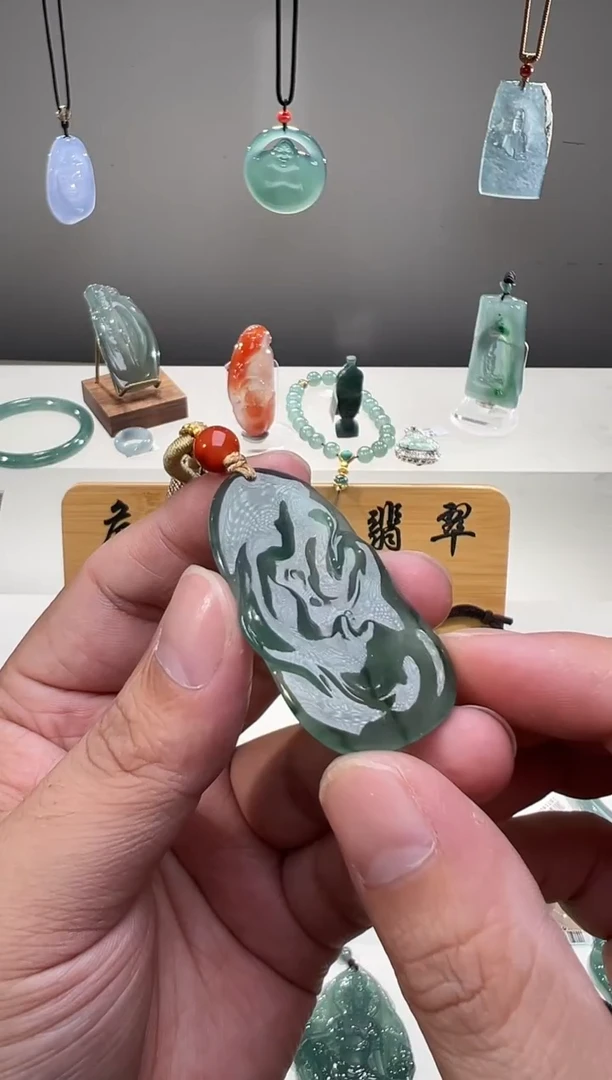 吊坠(不含链)未镶嵌翡翠1