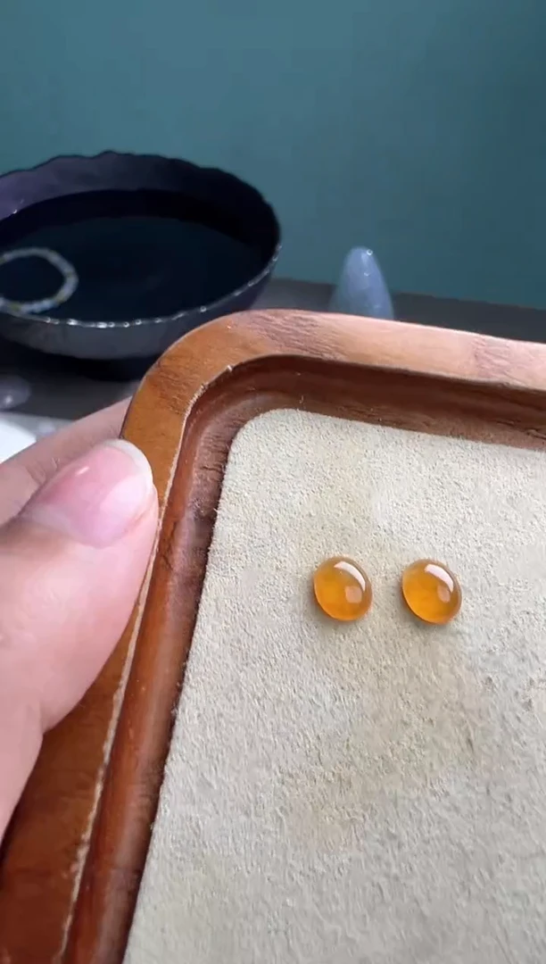 未镶嵌定制翡翠冰黄翡蛋面