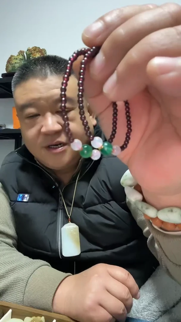 未镶嵌手串石榴石单圈小手串买一送一两条