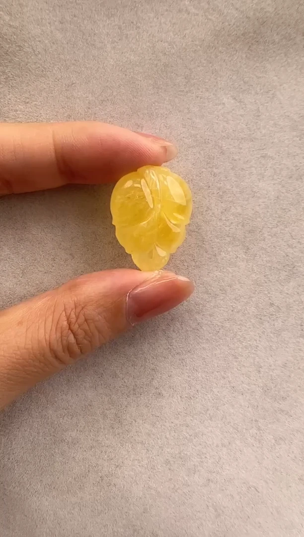 【闪购商品】琥珀裸石未镶嵌10210157-手机坠