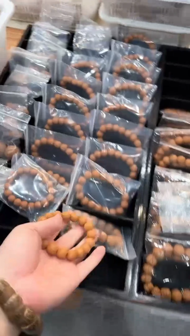 文玩核桃手串猴头手串