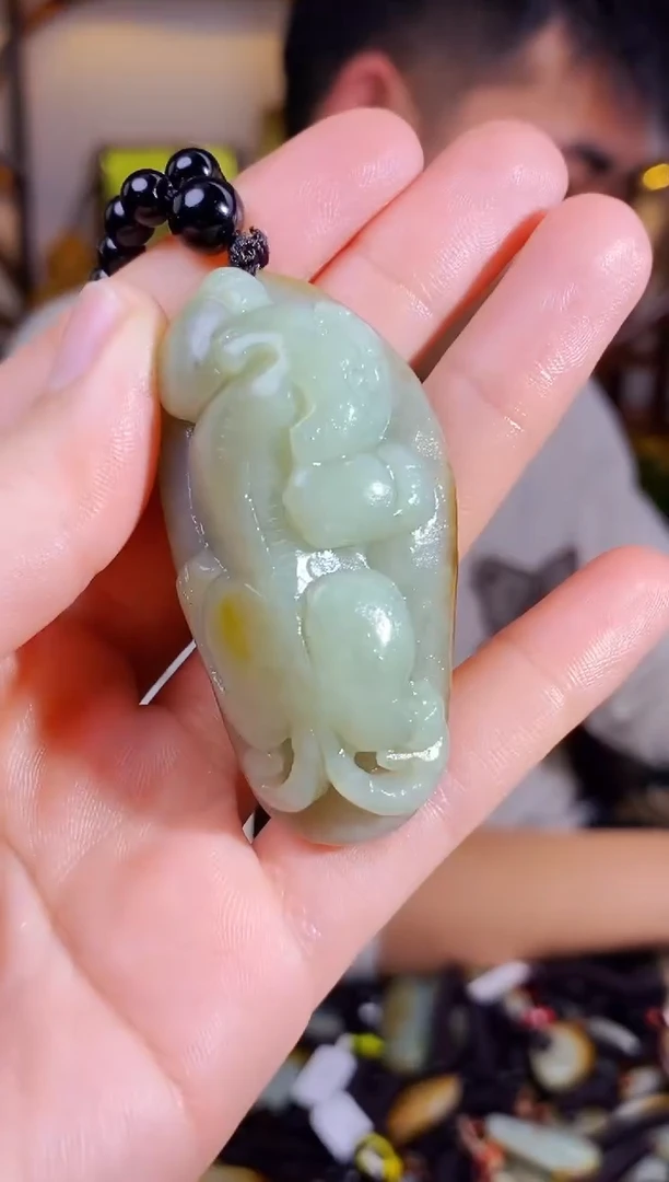 【闪购商品】和田玉颈饰未镶嵌1