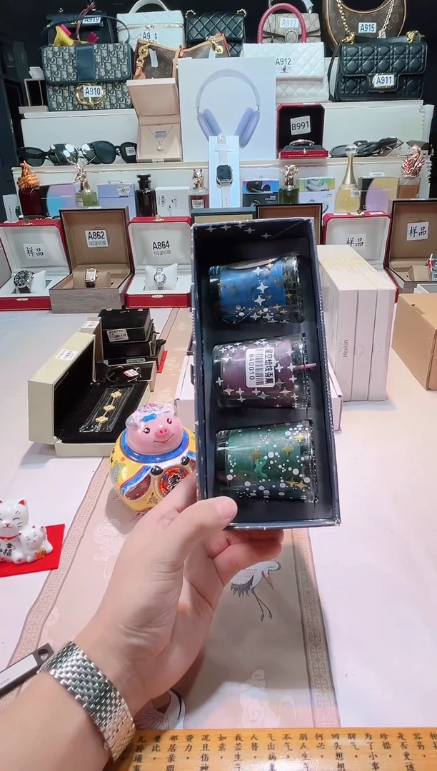 瓷片瓷器 库房到期 全部地板价@@1