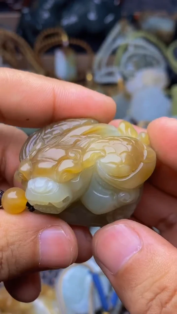 未镶嵌和田玉挂件1