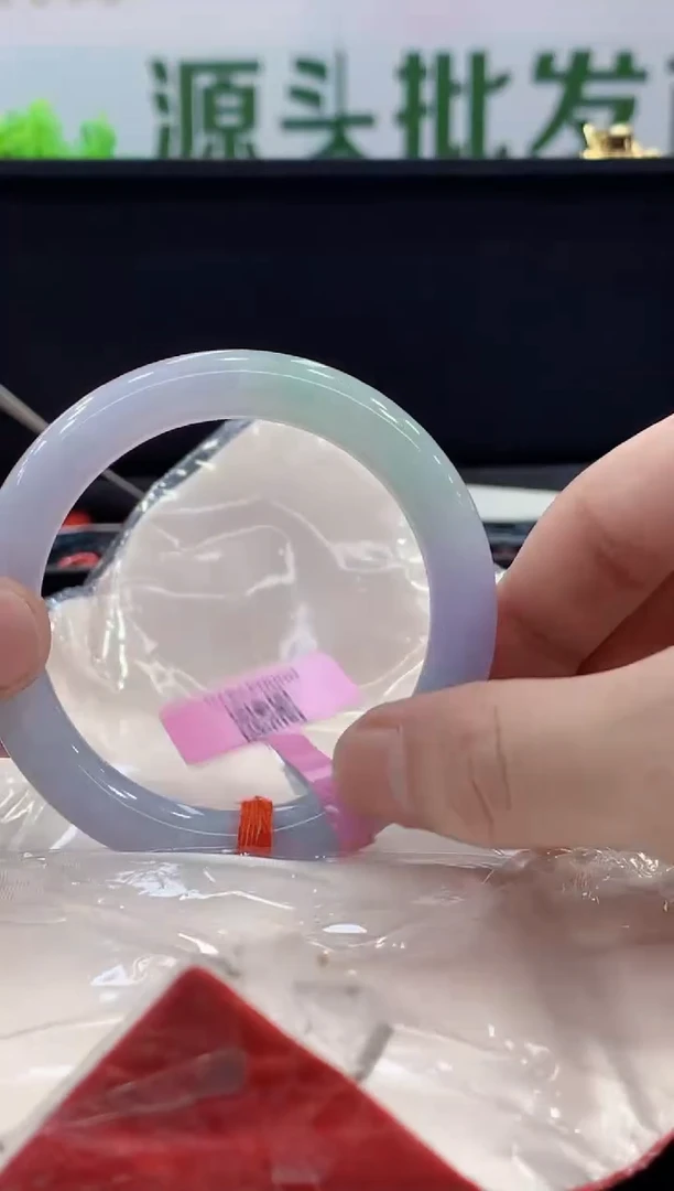 未镶嵌手镯翡翠翡翠手镯