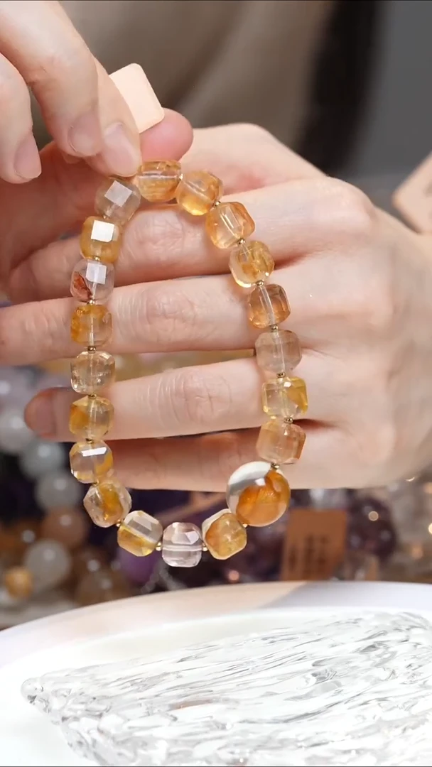 未镶嵌手串水晶黄胶花手串·MM0025DEC022L317