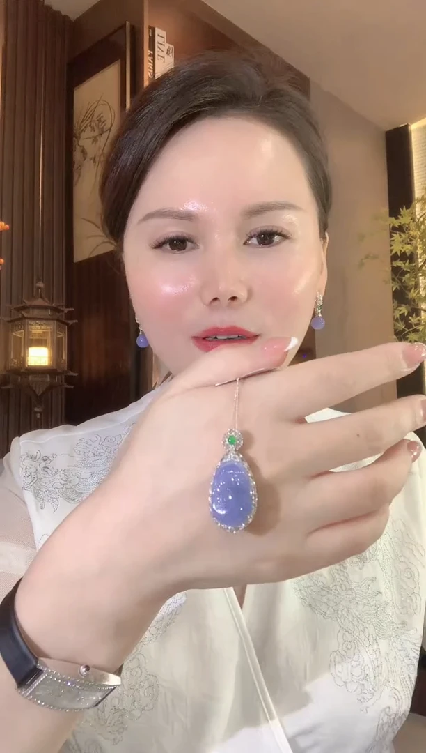 吊坠(不含链)18K金镶嵌翡翠C107 紫货有一定色差