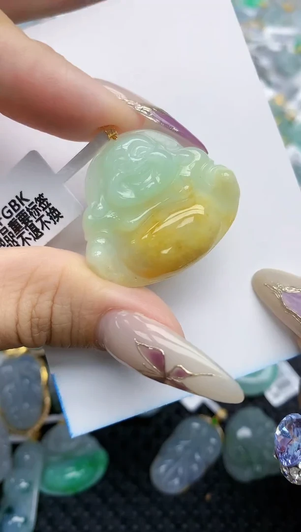 翡翠挂件18K金镶嵌180   天然翡翠A货
