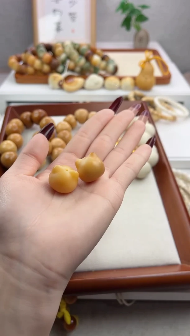 【闪购商品】菩提根/象牙果手串猫头2颗v12