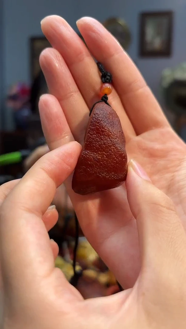 琥珀颈饰未镶嵌吊坠