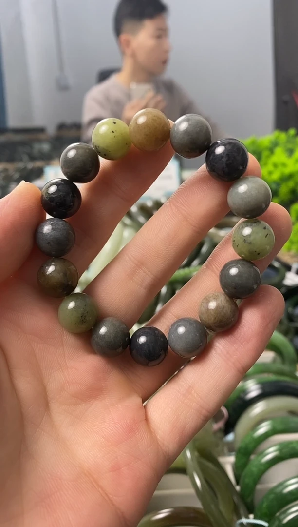 未镶嵌手镯和田玉12mm