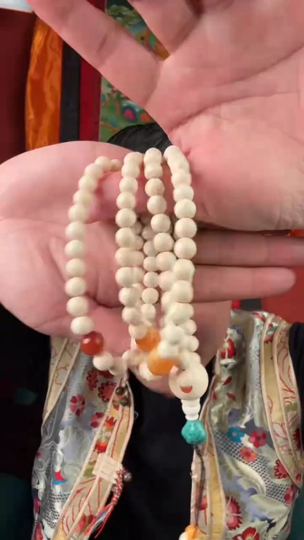 无非金属白色串串