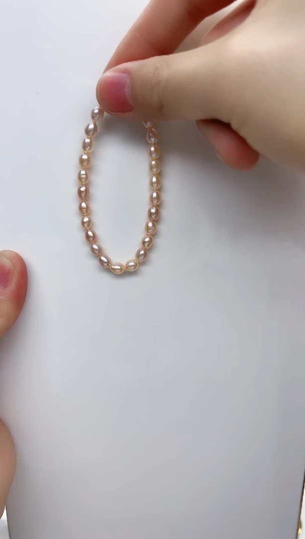 淡水珍珠手链银S925镶嵌粉色4-5mm （有生长纹介意勿拍）