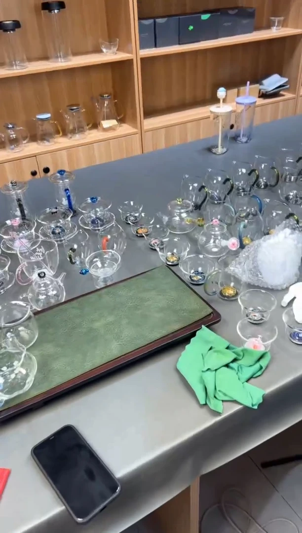 透金璀璨金标简装发货
