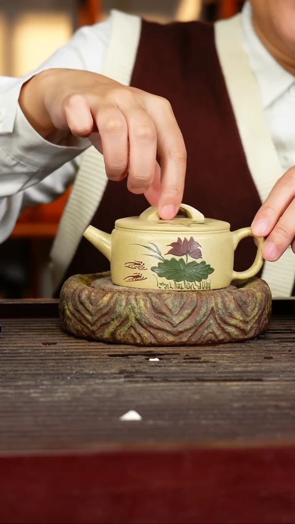 宜兴原矿紫砂壶茶壶宜兴原矿紫砂壶茶壶160C