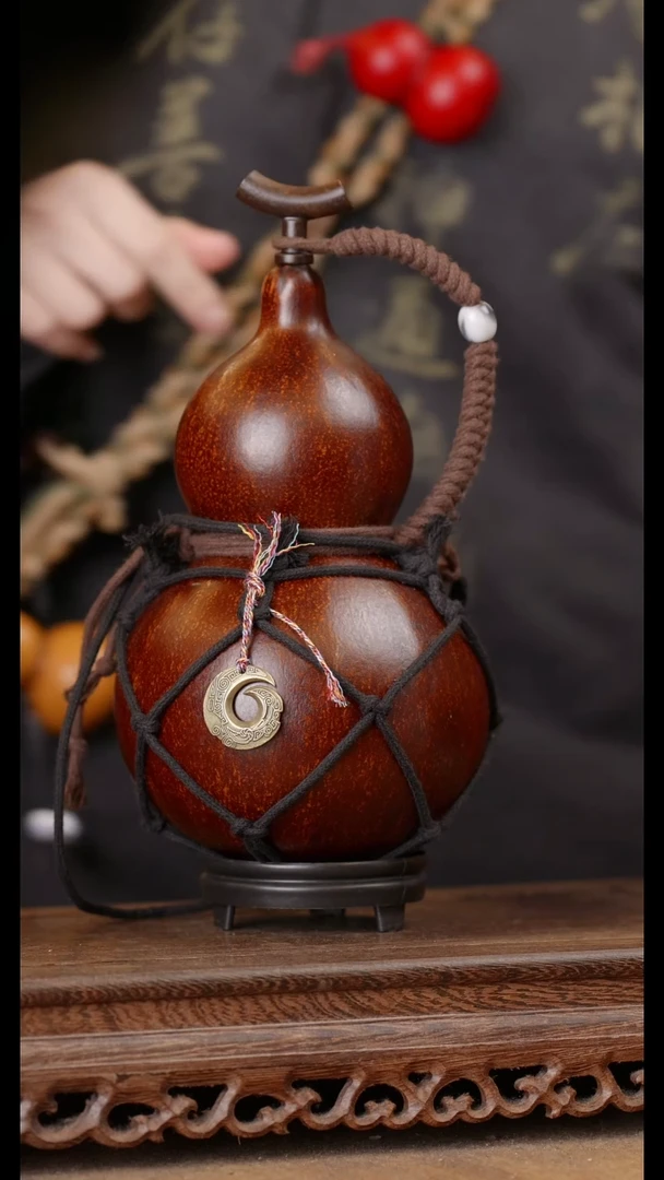 114号精品天然大漆酒葫芦一物一拍~