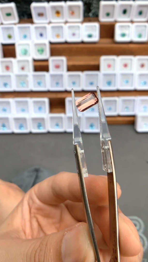 定制碧玺裸石未镶嵌1.92ct 09048