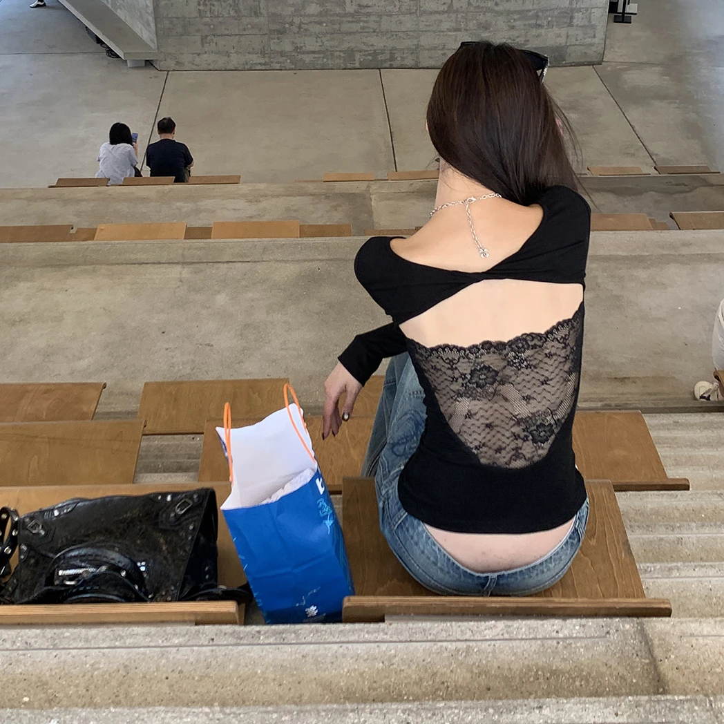 长袖打底衫女秋2025新款设计感黑色t恤修身露背蕾丝辣妹性感上衣