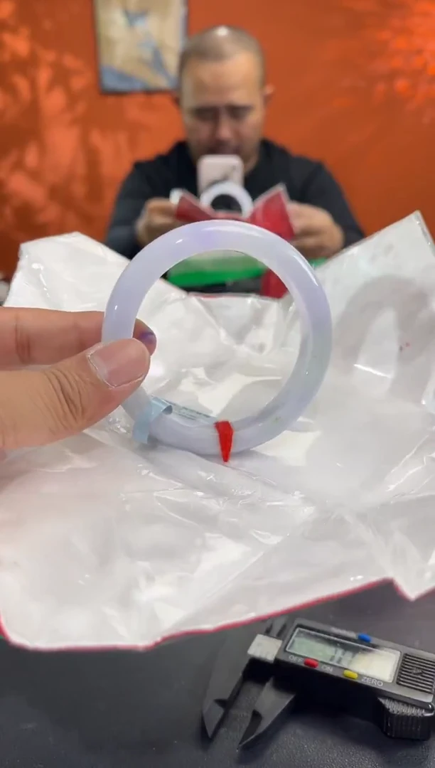 未镶嵌手镯翡翠10