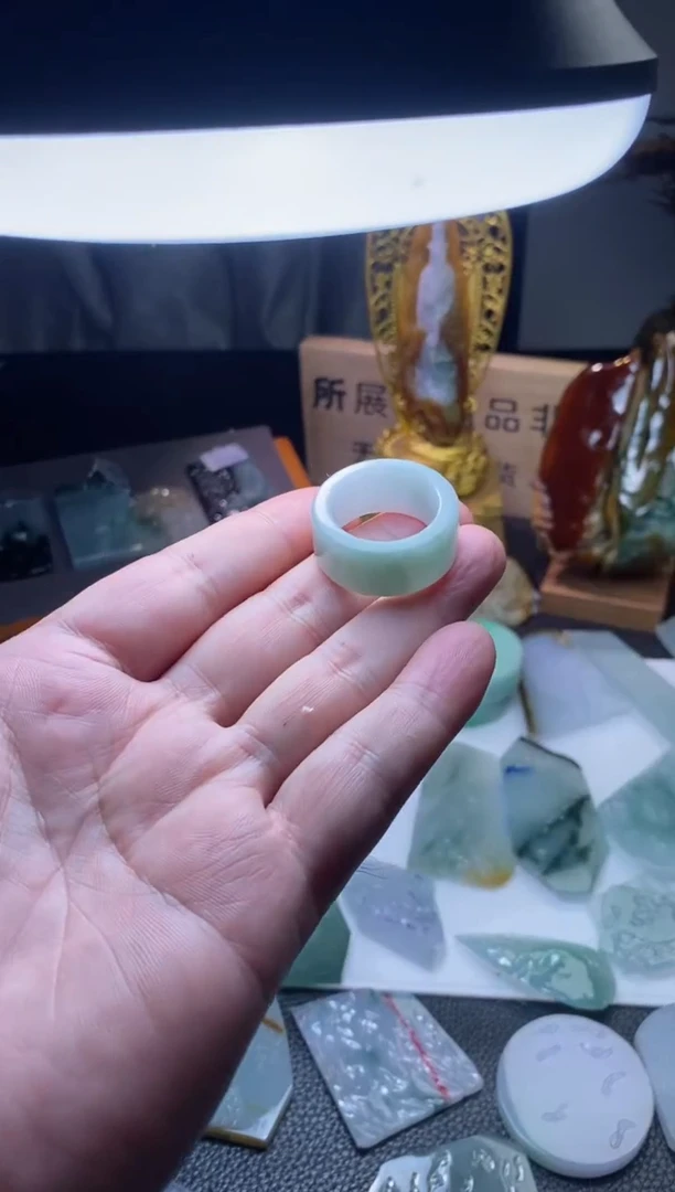 定制翡翠未镶嵌天然缅甸翡翠A货