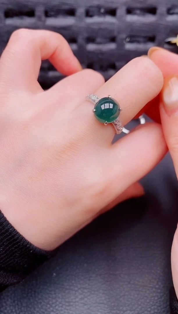 【闪购商品】翡翠戒指银S925镶嵌天然a货翡翠423