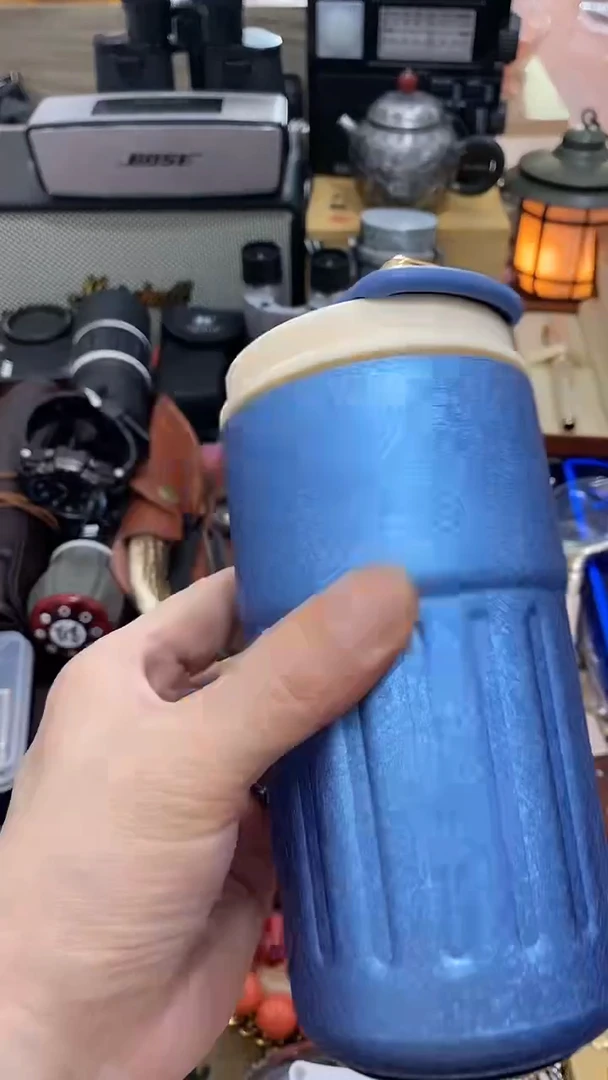 瓷片闪购商品 如图所示