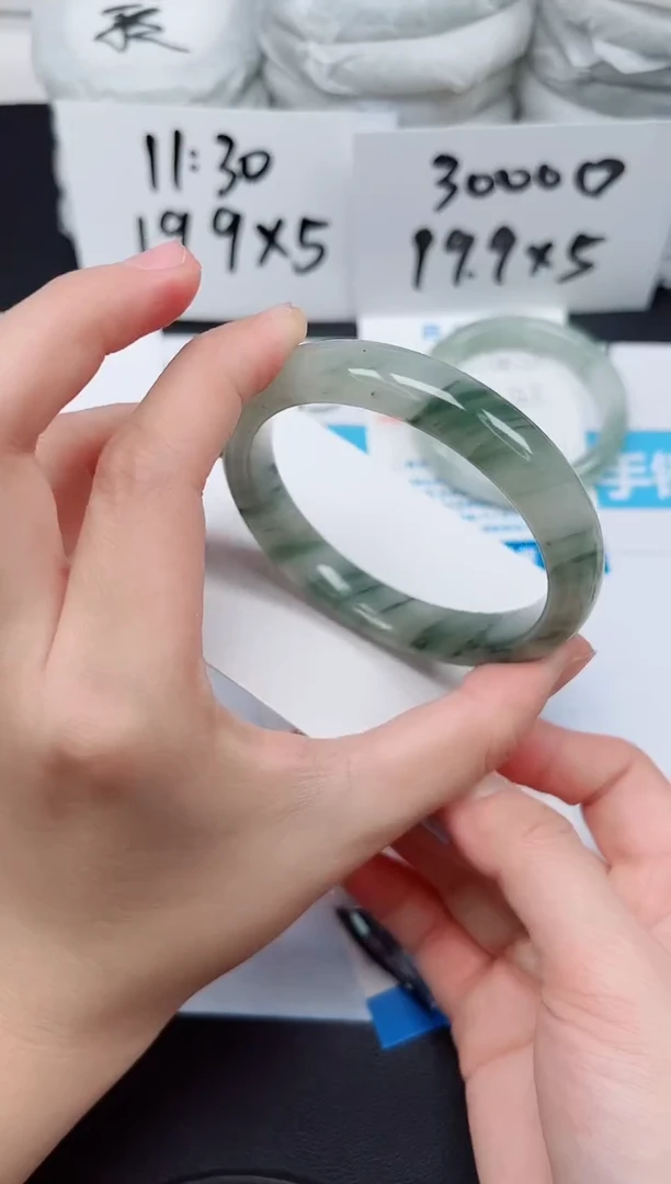 【闪购商品】石英质玉手镯未镶嵌G123-60.3