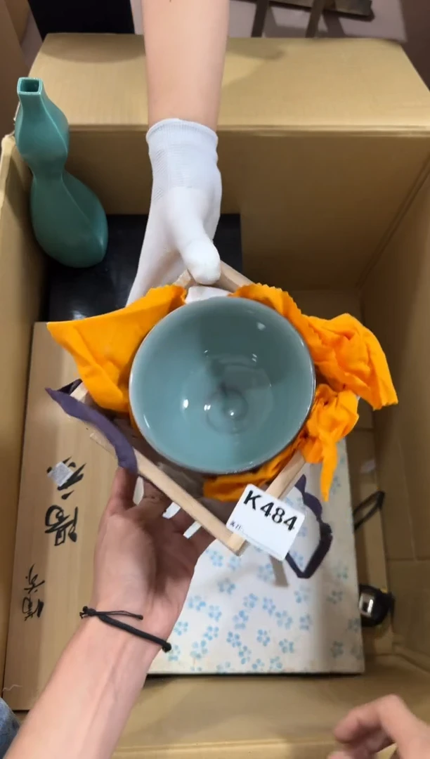 瓷片艾**5484中古商品，谨慎购买