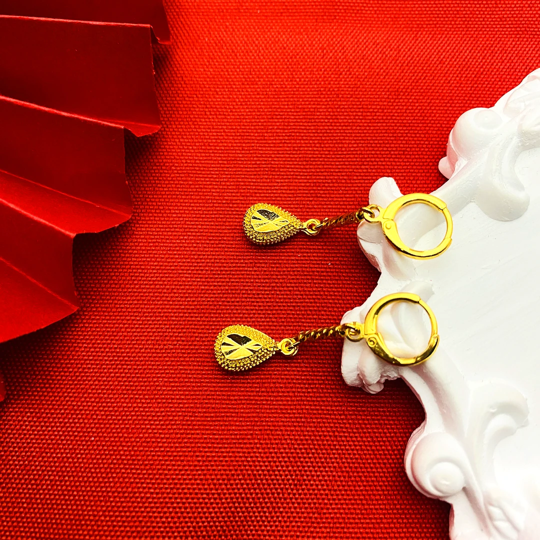 铜合金耳饰 【水滴爱心耳环】不过敏气质时尚百搭长款精致耳环精美