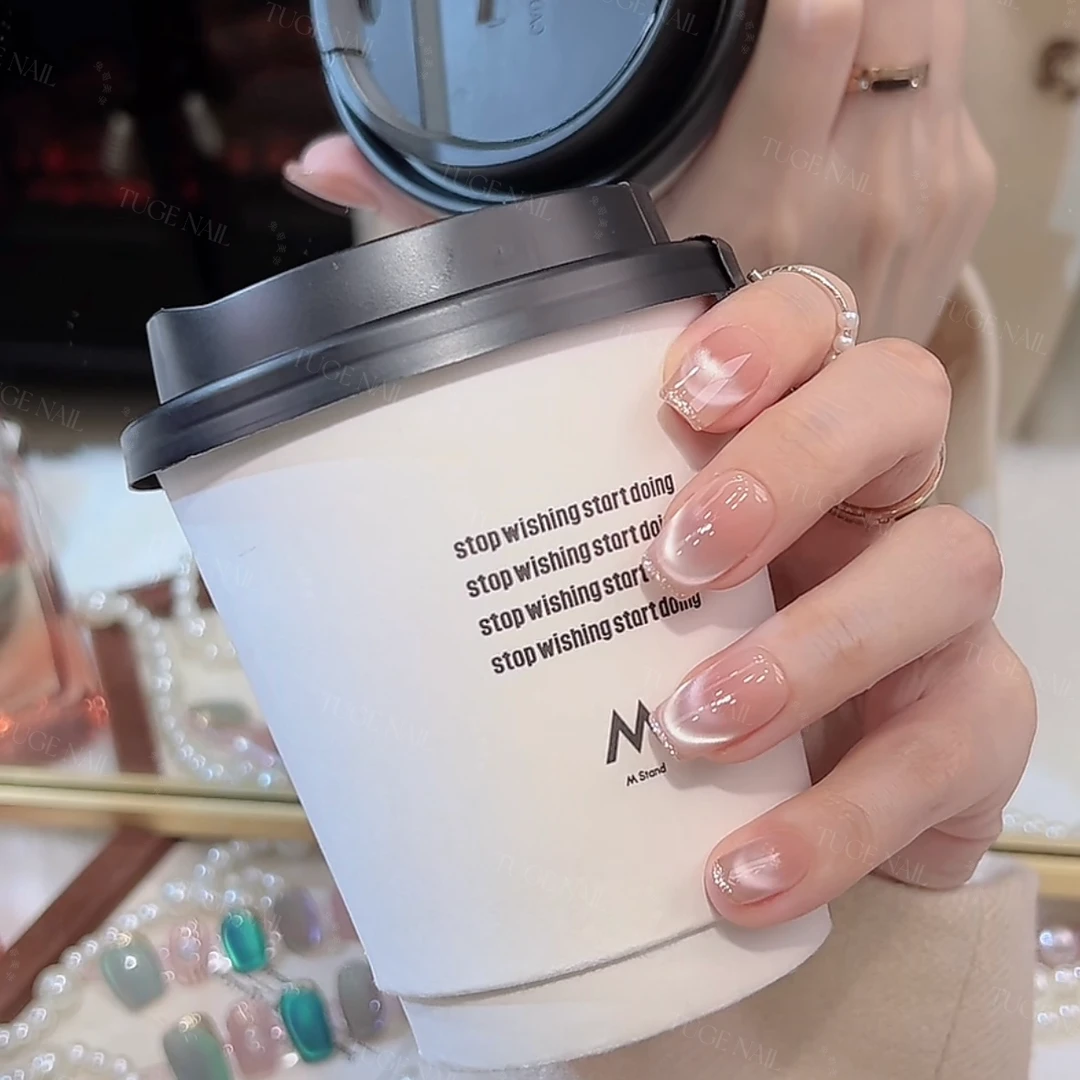 TugeNail “爵迹”秋冬显白金边法式猫眼纯欲手工短椭圆穿戴甲TGN13