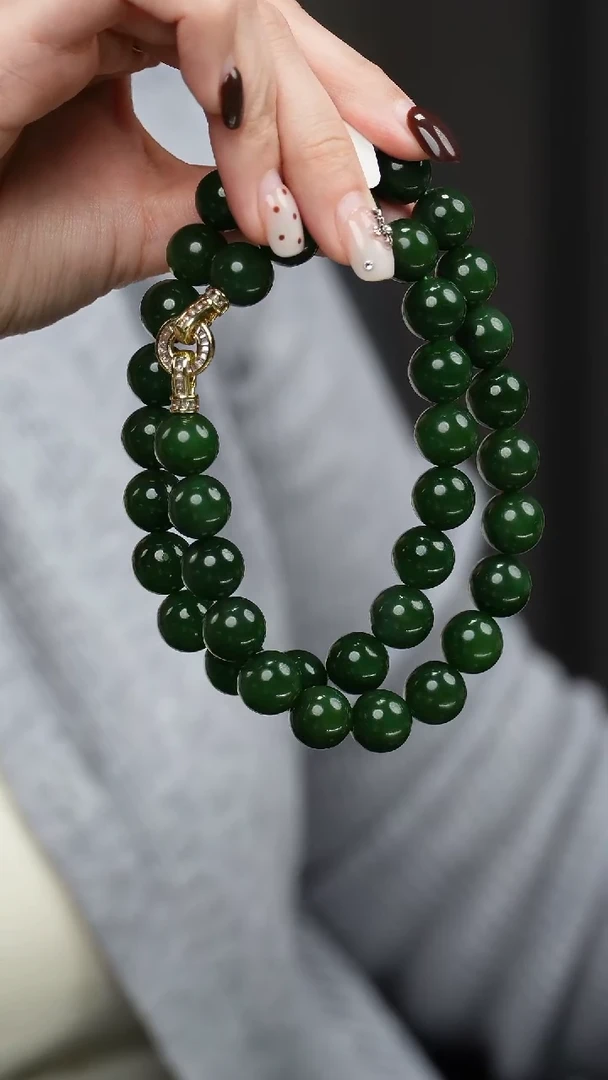 颈饰未镶嵌和田玉9