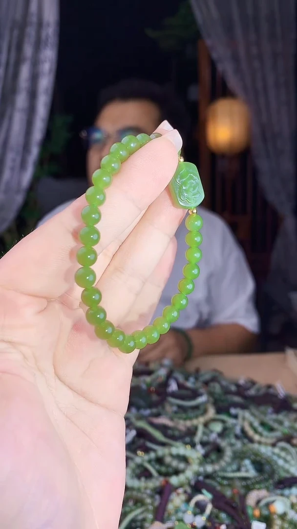 和田玉未镶嵌挂件多样性发货拍一发一